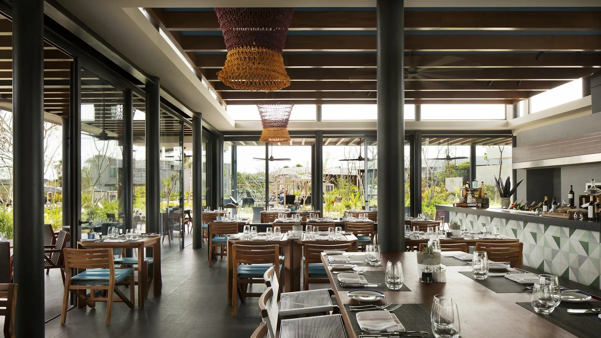 リゾート Andaz Mayakoba All Inclusive El Marlyn Azul